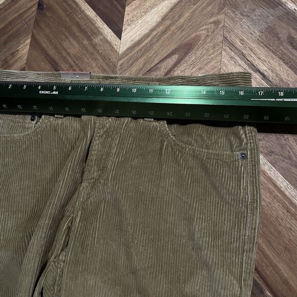Levis Corduroy Pants 5 Pocket Straight Leg Original Fit Womens 29x30 New - Picture 8 of 11